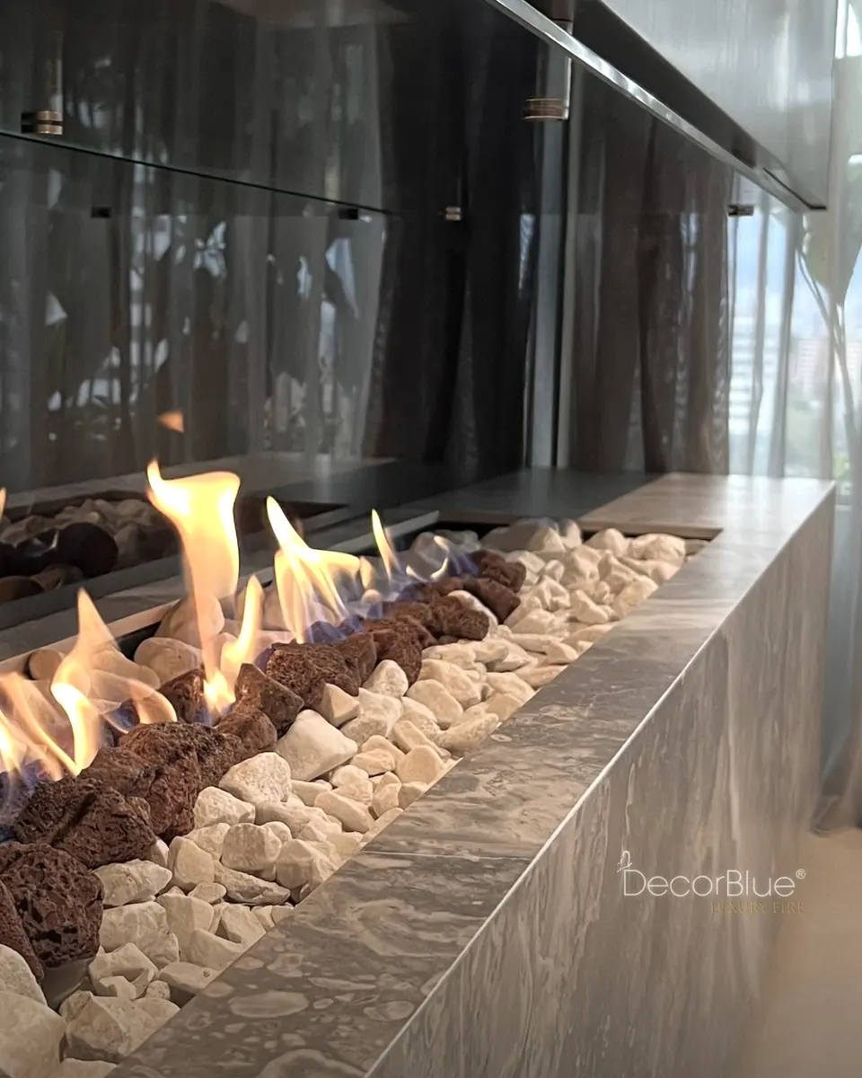 Chimenea prediseñada en una sala moderna, foto 19